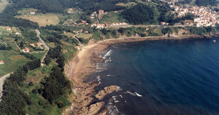 Playa Lastres, Colunga, Asturias / Fuente: mapama.gob.es