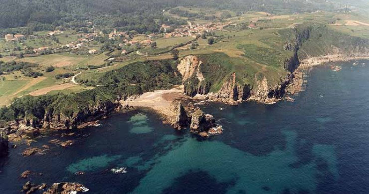 Playa Pendueles, Llanes, Asturias / Fuente: mapama.gob.es