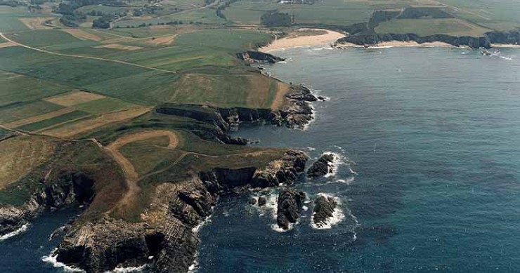 Playa Serantes, Tapia de Casariego, Asturias / Fuente: mapama.gob.es