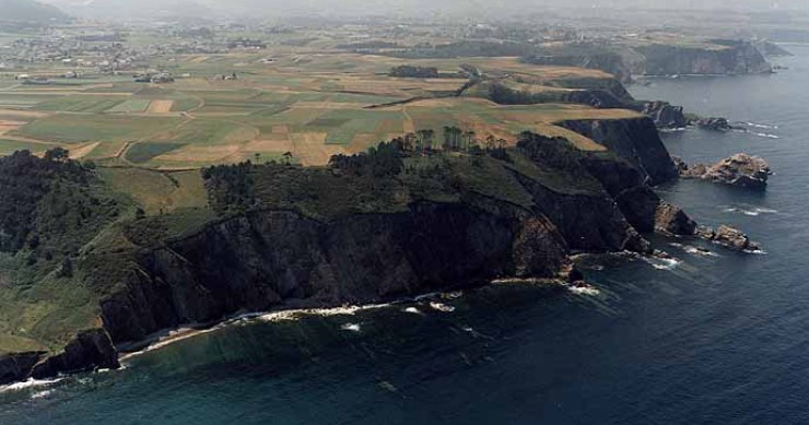 Playa Los Molinos, Valdés, Asturias / Fuente: mapama.gob.es