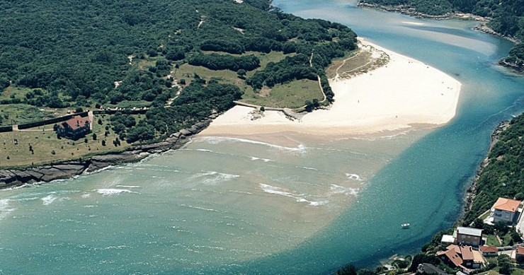 Playa La Arena, Arnuero, Cantabria / Fuente: mapama.gob.es