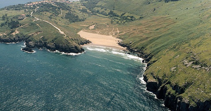 Playa Arenal de Sonabia, Liendo, Cantabria / Fuente: mapama.gob.es
