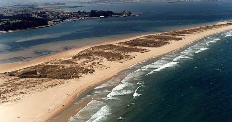 Playa El Puntal, Ribamontán al Mar, Cantabria / Fuente: mapama.gob.es
