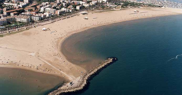 Playa Ribes Roges, Vilanova i la Geltrú, Barcelona / Fuente: mapama.gob.es