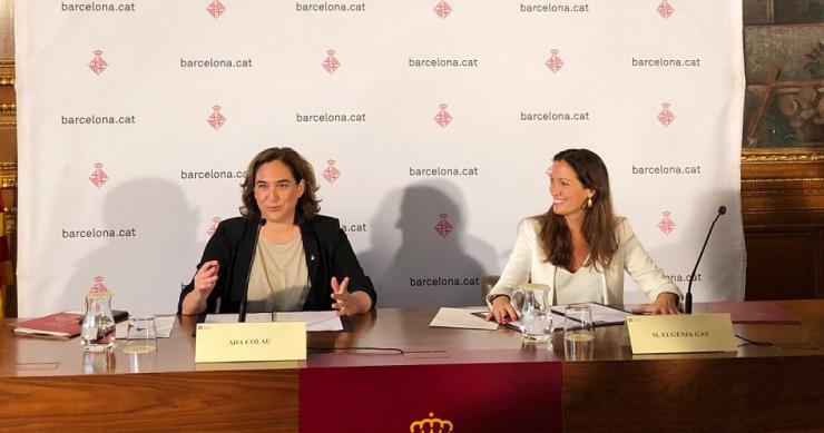 Ada Colau sobre las 'casas colmena': “Están fuera de normativa y no lo vamos a permitir”