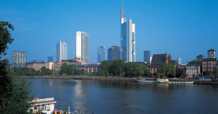 Así es la Torre Commerzbank, el primer rascacielos ecológico del mundo... y el más alto