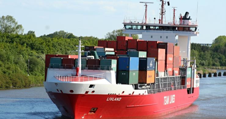 Casas u oficinas en contenedores marítimos, una propuesta de Housing 