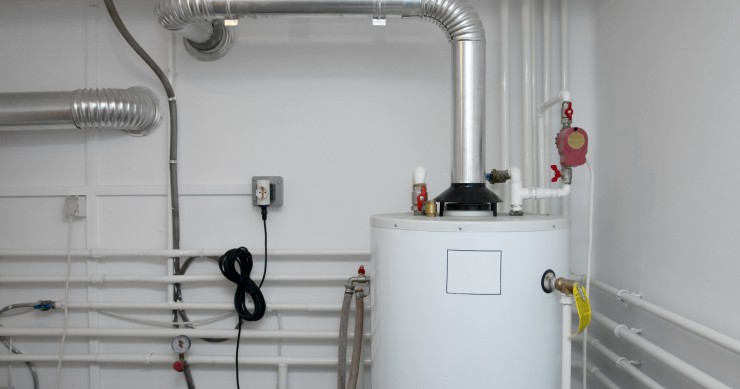 Installing a new boiler is no simple task in Spain / Gtres