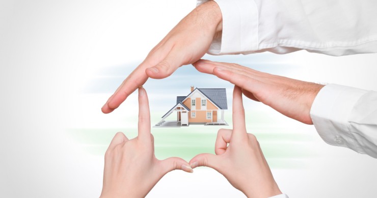 È necessario il consenso di entrambi i coniugi per vendere casa / Gtres