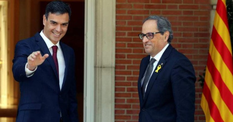 Nuevo revés al sector financiero: el Gobierno permitirá a Cataluña expropiar pisos a los bancos