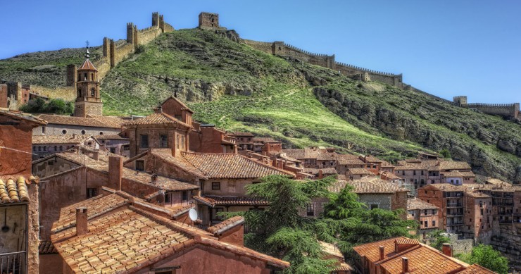 Den muromgärdade staden Albarracín / Wikipedia Den muromgärdade staden Albarracín / Wikipedia