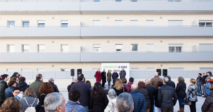 El Ayuntamiento de Barcelona entrega 100 viviendas de VPO en el distrito de Nou Barris