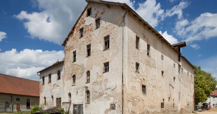 El poder de la rehabilitación: de cervecería abandonada a hotel de diseño