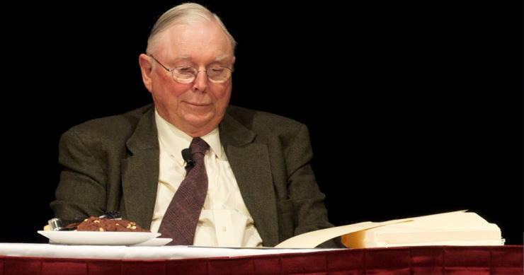 El secreto de Charlie Munger, multimillonario de 95 años para tener una vida larga y feliz