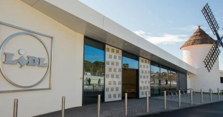Lidl invierte 15 millones en abrir su mayor tienda de España en Barcelona 