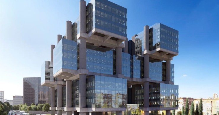 Cuenta atrás para Los Cubos: el edificio de oficinas reabrirá sus puertas a finales de 2019