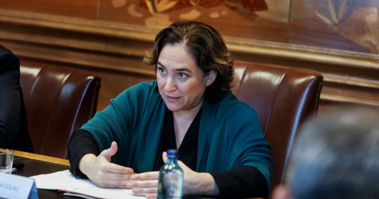 Ada Colau pide a Bruselas un impuesto contra la especulación inmobiliaria