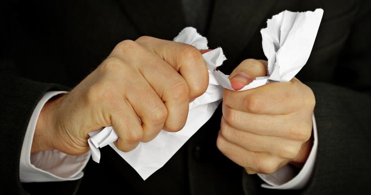 Estas son las cláusulas ilegales más frecuentes en los contratos de alquiler