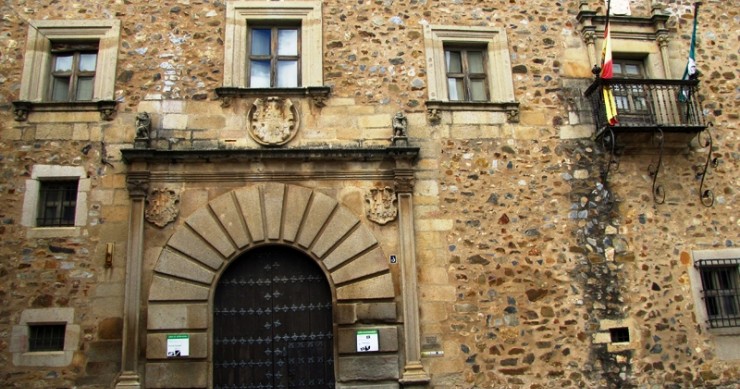 El cacereño Palacio de Godoy de estilo renacentista albergará un hotel de lujo