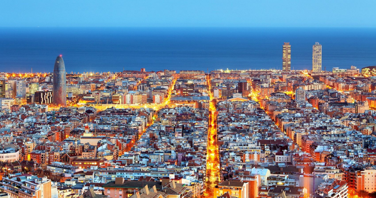 Barcelona destinará dos millones para ayudar a pagar impuestos como el IBI a familias sin recursos