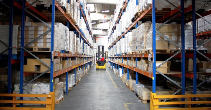 Barings compra un suelo logístico de 85.000 m2 para construir dos naves en Madrid