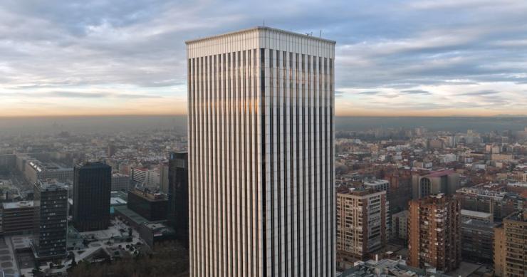 Amancio Ortega firma el alquiler de 1.700 m2 de Torre Picasso con la ‘coworking’ Impact Hub