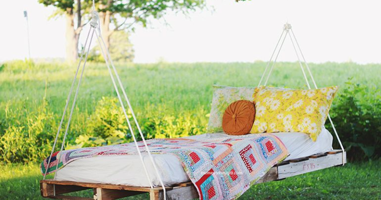 Los mejores trucos para convertir palés en muebles únicos con los que decorar tu casa