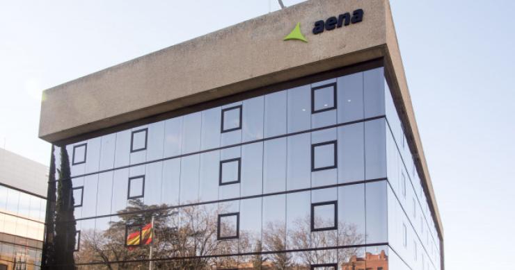 Aena da luz verde a su plan inmobiliario en Palma, Málaga, Valencia y Sevilla