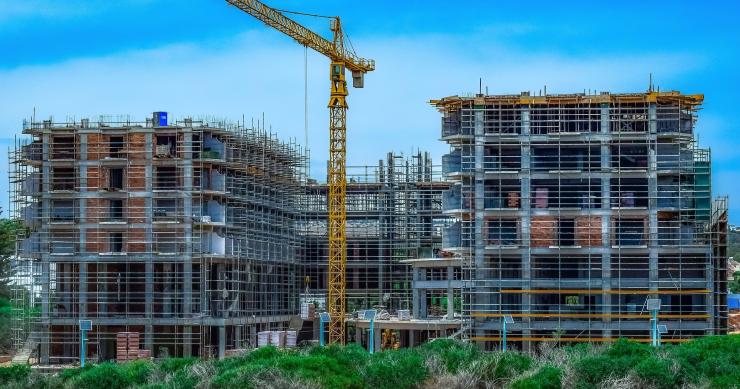 Moody's: "El precio de la vivienda moderará su subida en España, igual que el crecimiento económico"