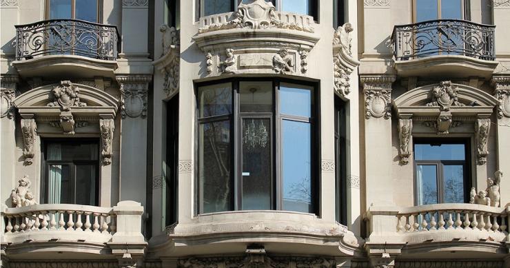 KKH marca gol en Barcelona: alquila los bajos del hotel Montecarlo en Las Ramblas al Barça