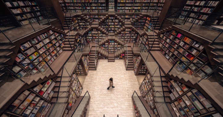 Esta biblioteca china parece diseñada por Escher