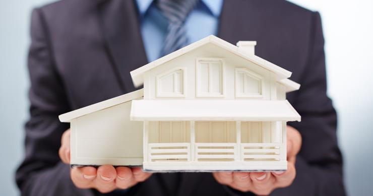 Cinco claves para invertir en bolsa antes que en una vivienda para alquilar