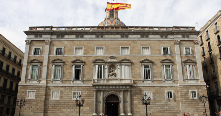 Axa vende ocho activos de la Generalitat al fondo alemán KanAm Grund por 100 millones