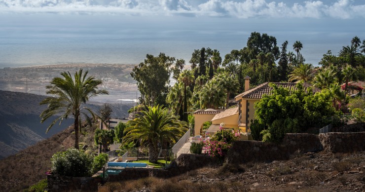 Monte León est un quartier résidentiel de luxe isolé à Gran Canaria avec des villas à vendre