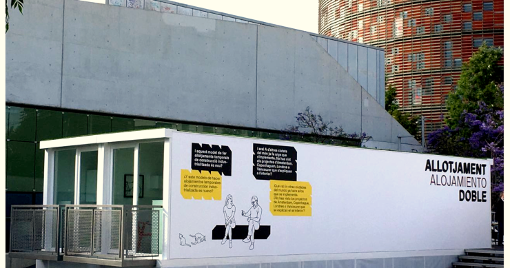 Las casas prefabricadas de Ada Colau empiezan a instalarse en Barcelona