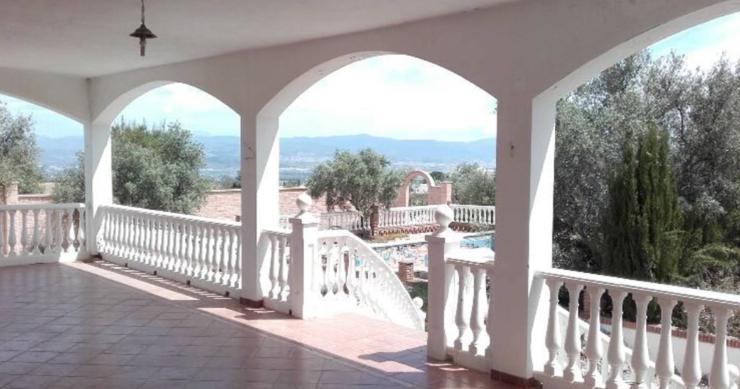 Así son las casas de los narcos que subasta el Gobierno (y que están en idealista)