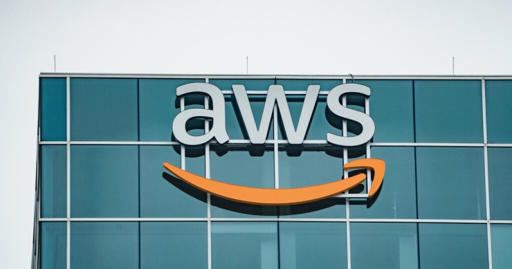 Amazon invertirá 2.500 millones en instalar un centro de datos en Aragón