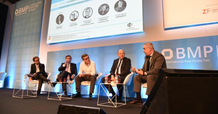 Sector privado y público, condenados a entenderse: las promotoras piden velocidad y más suelo