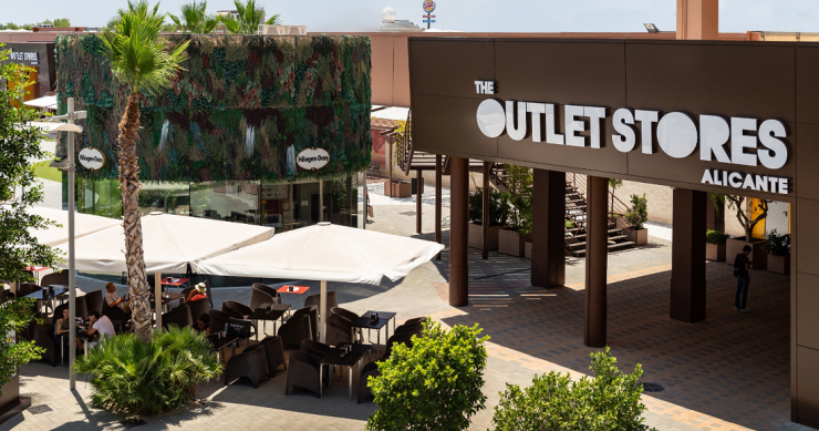 Savills IM vende a UBS el centro comercial The Outlet Stores Alicante por 38 millones
