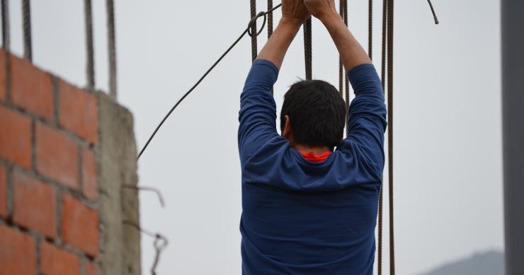 La cara laboral del ladrillo: del número de parados a los tipos de contrato que ofrecen las empresas