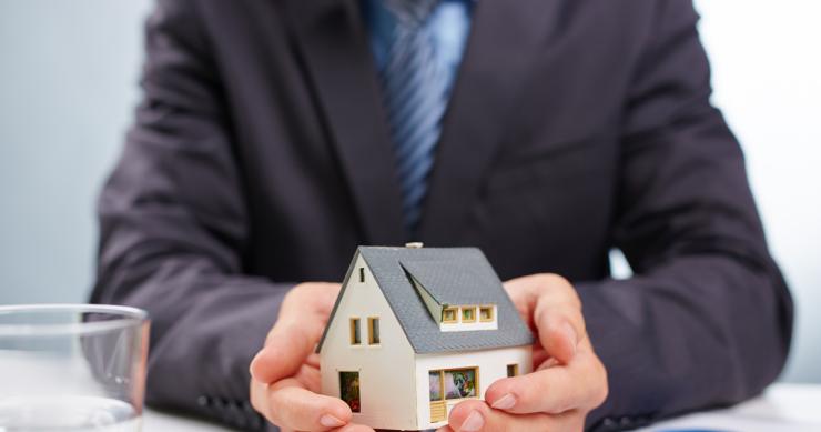 El pacto sucesorio o cómo transmitir gratis un piso sin pagar los impuestos de una donación