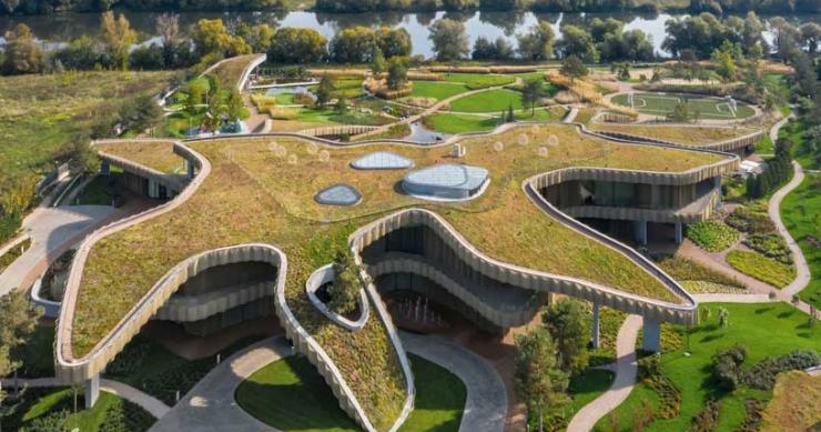 De diseñar las setas de Sevilla a una fabulosa casa como una estrella de mar oculta en Moscú