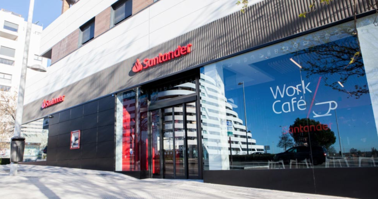 Santander abre su primer híbrido de oficina bancaria y ‘coworking’ en la Diagonal de Barcelona