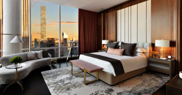 Este hotel con vistas al skyline de Nueva York y Central Park tiene una de las mejores suites del mundo 