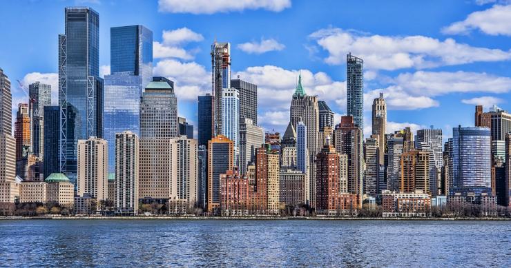 Manhattan frena la sangría de venta de viviendas 