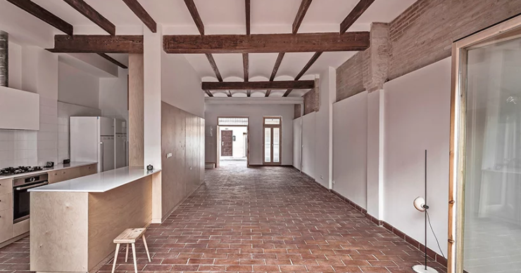 La espectacular reforma de una casa con historia en El Cabañal, uno de los barrios de moda en Europa