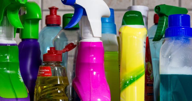 Estos son los productos tóxicos que están contaminando tu casa (y tú sin saberlo)