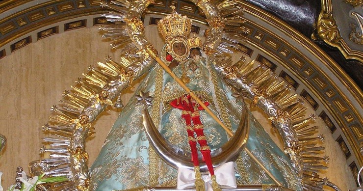 Le dernier week-end d'avril de chaque année, la ville d'Andújar célèbre la Romería de la Virgen de la Cabeza / Wikipedia