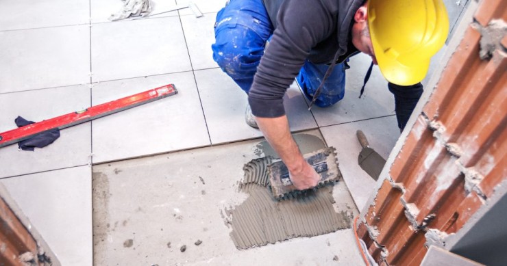 Permitidas las obras de reforma en viviendas o locales que permanezcan vacíos