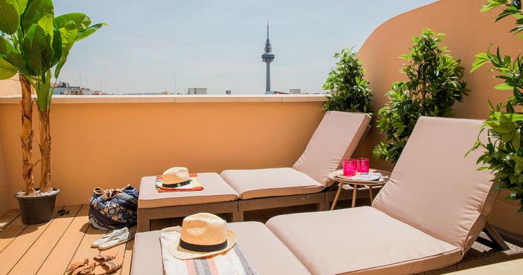 Los contactos para alquilar pisos con terraza crecen en Madrid y Barcelona en abril